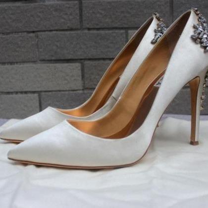 new arrival bridal shoes Ivory genu..