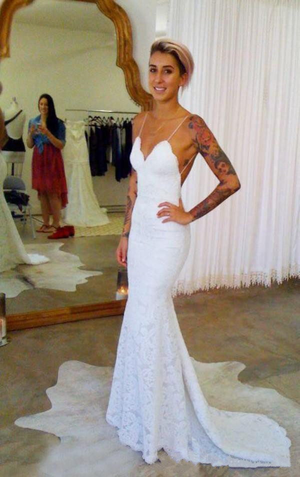 Sexy Spaghetti Straps Lace Beach Wedding Dresses