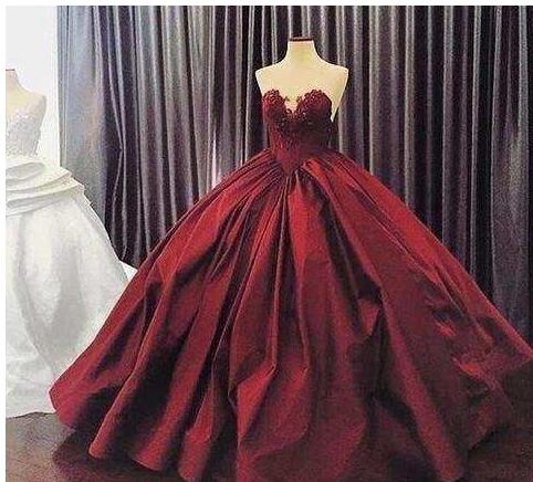 Burgundy masquerade outlet dresses