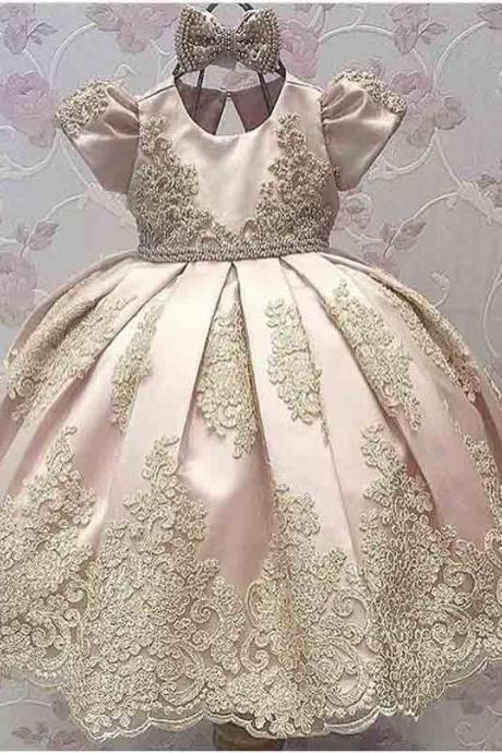 Lovely O Neck Appliqued Lace Short Sleeve Pleated Pearl Belt Keyhole Back Floor Length Flower Girl Dresses 