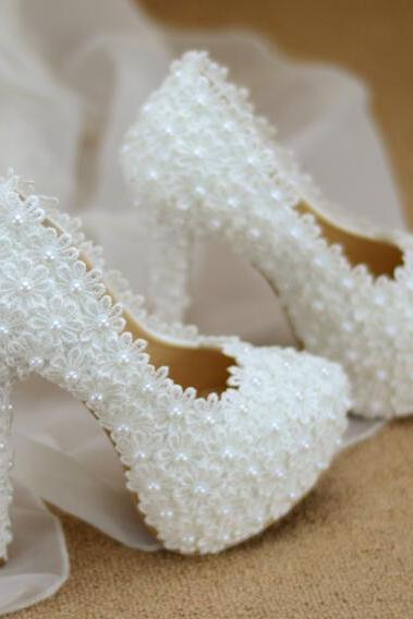 kids white wedding shoes