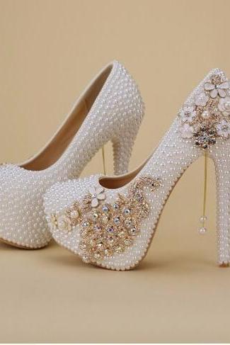 2020 In Stock Luxury Bling Sparkle Lace Pearls White Wedding Heels Women Pumps 8cm High Heels Wedding Bridal Shoes Pointed Toe High Heels