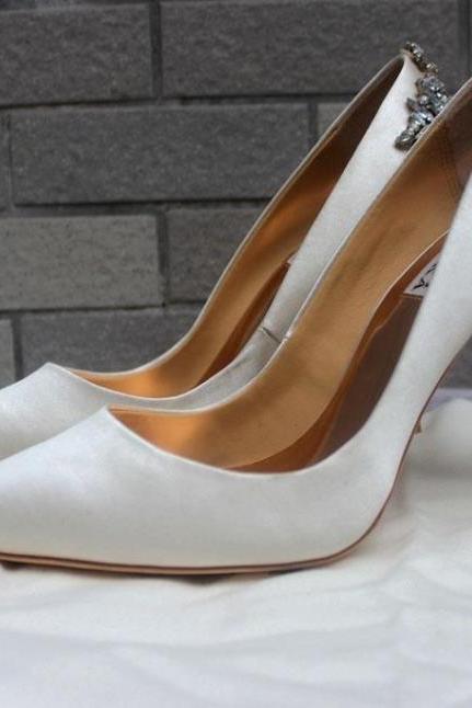 new arrival bridal shoes Ivory genuine leather wedding shoes heels silk pump shoes for wedding prom evening